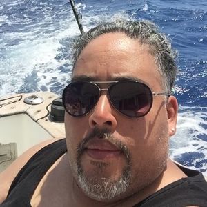 Meet your Posher, Ernest